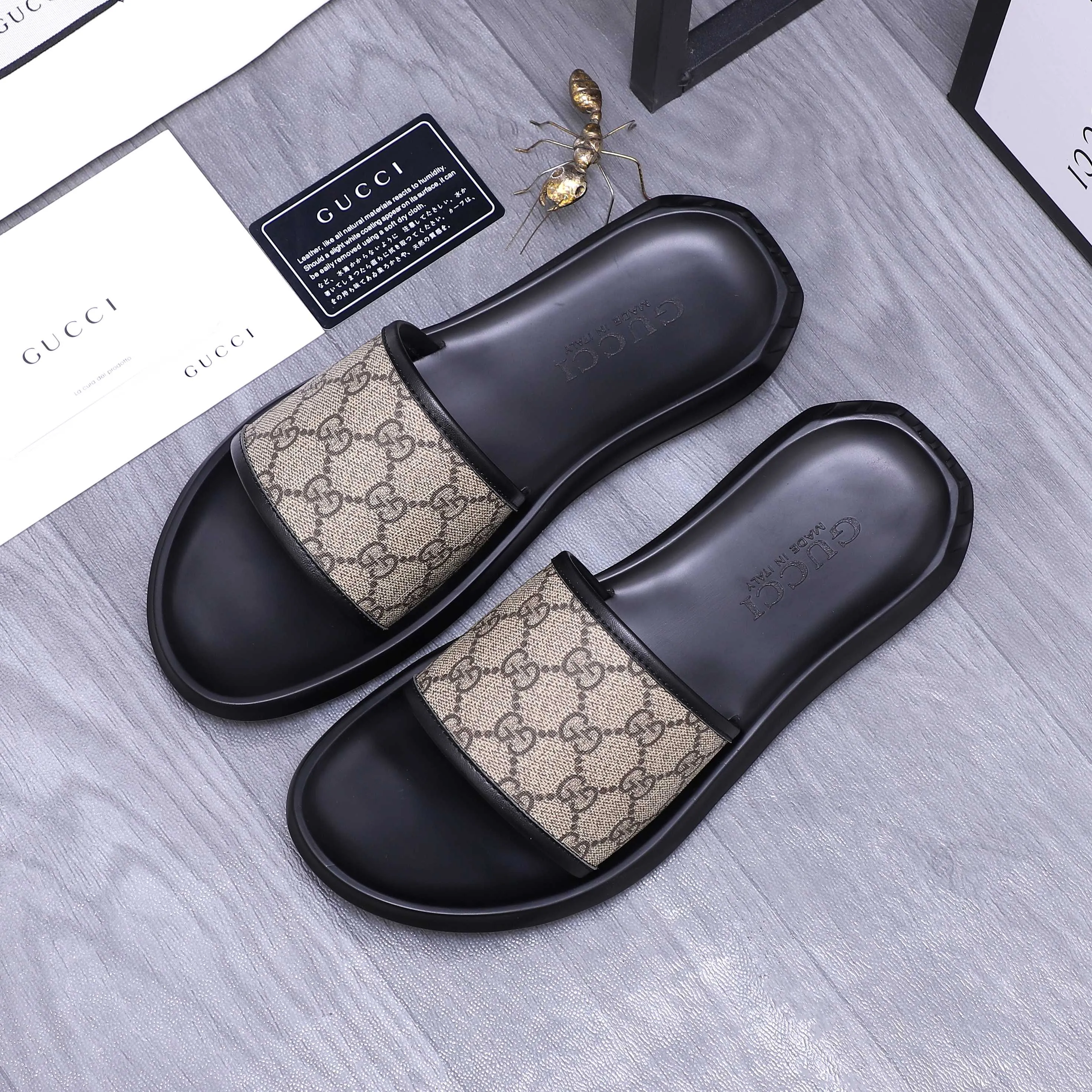 Men's shoes 💰280 Product trademark: GUCCI "Gucci" slippers Regular size: 38-44 (45.46 custom-made, non-returnable) Product materials: Selected cowhide printed upper, instep imitation leather lining, original outsole
